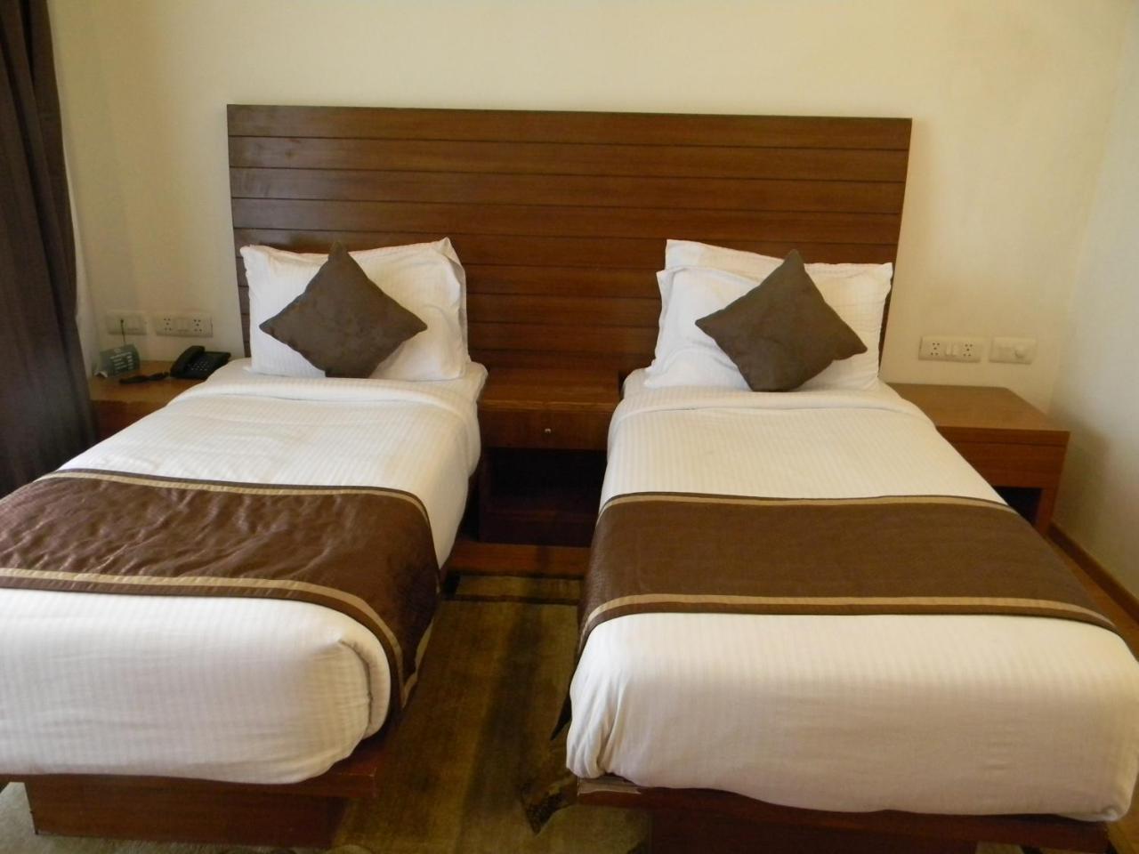 เอสเซนซ์ ออฟ เนเจอร์  Hotel Tota Am ภายนอก รูปภาพ